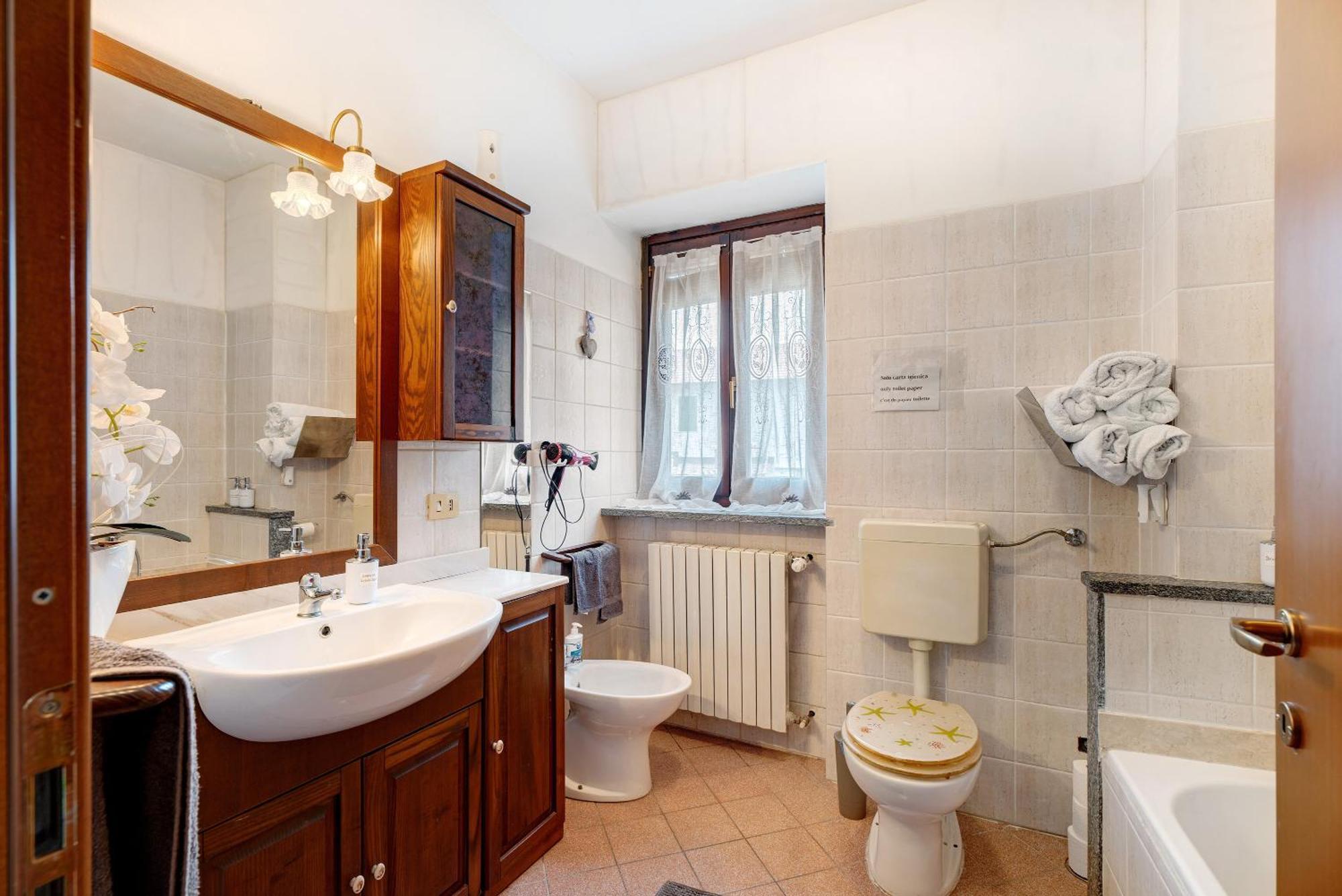 Casa Perry - Lago Maggiore Borgo Ticino Exterior photo